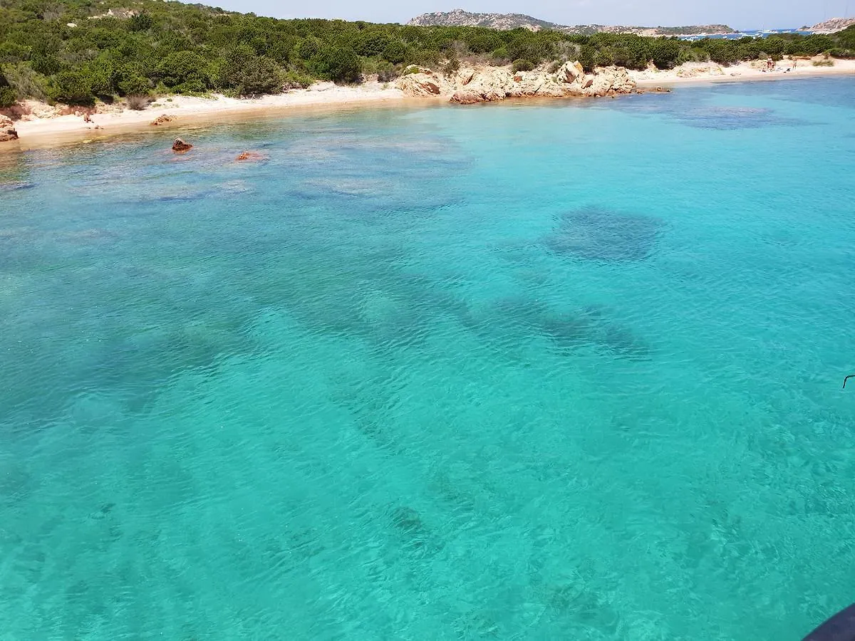 Bed & Breakfast Villa Sprafundu La Maddalena