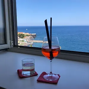 https://seascape-rooms.sicilyhotelsitaly.net
